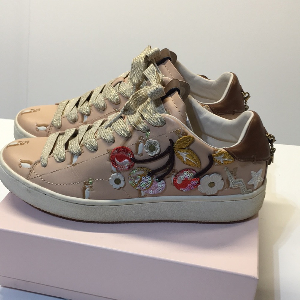 Coach Cherry Blossom Penguin 9.5
